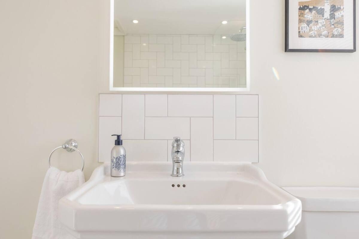 High View, Southwold High Street Apartment Luaran gambar